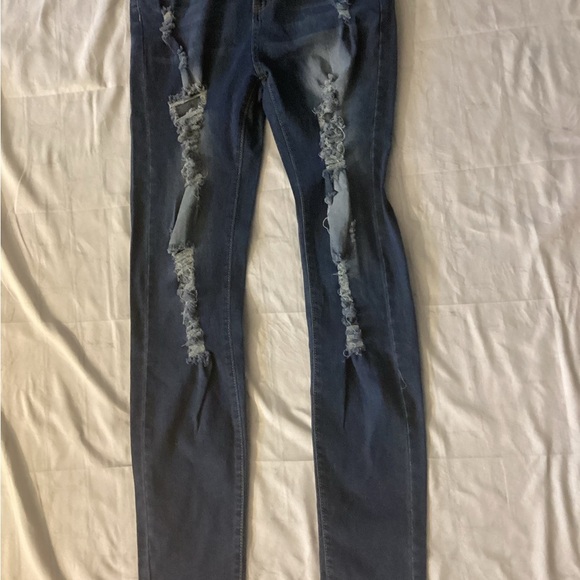 Trendy Distressed Blue Skinny Jeans - Picture 4 of 6